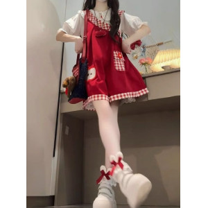 童趣格纹背带短裤女叠穿娃娃领上衣两件套